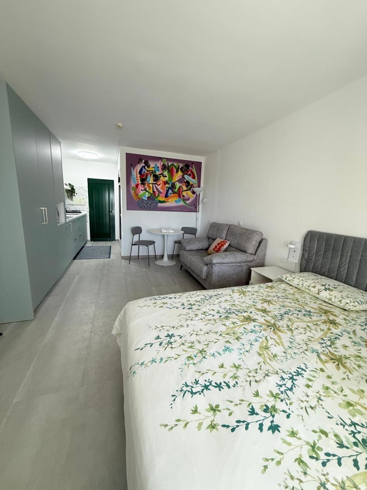 Al Sole Studios Residence Playa Roca Costa Teguise Exteriör bild