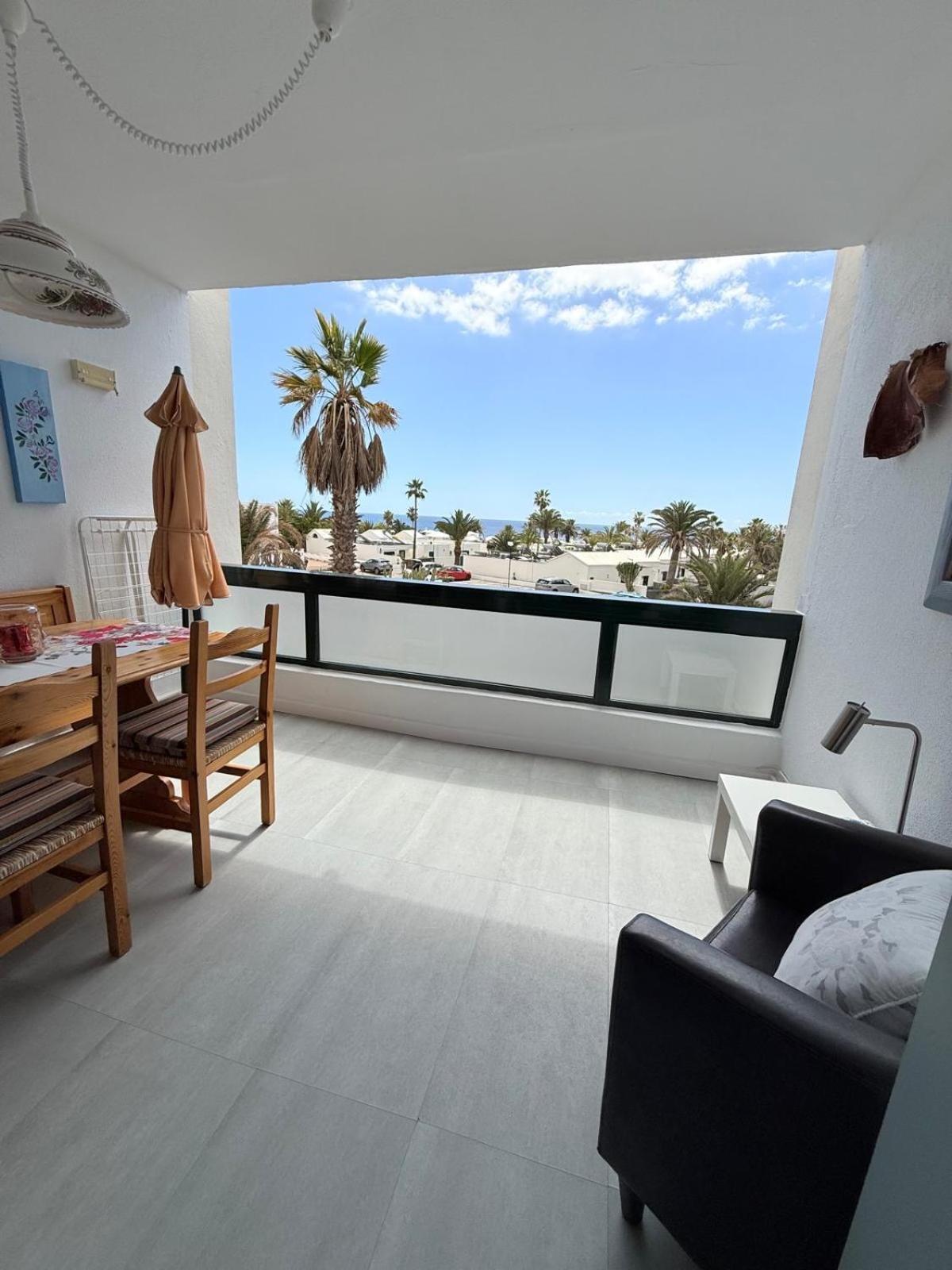 Al Sole Studios Residence Playa Roca Costa Teguise Exteriör bild